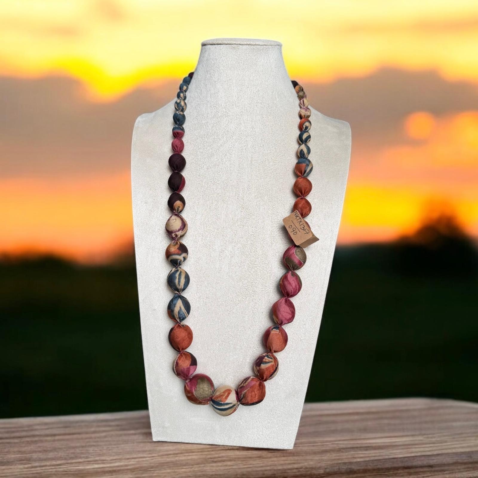 Silk Textile Printed Graduation Beads Necklace